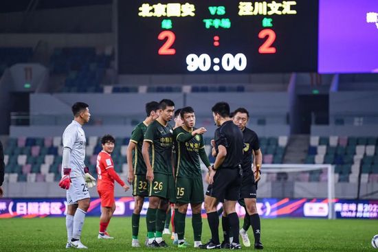 《大鼻子情圣》摄影师皮埃尔·洛姆逝世 享年89岁 2019-07-06 法国著名摄影师，曾经以《大鼻子情圣》一片斩获戛纳电影节技术大奖的皮埃尔·洛姆于当地时间2019年的7月5日逝世，享年89岁。